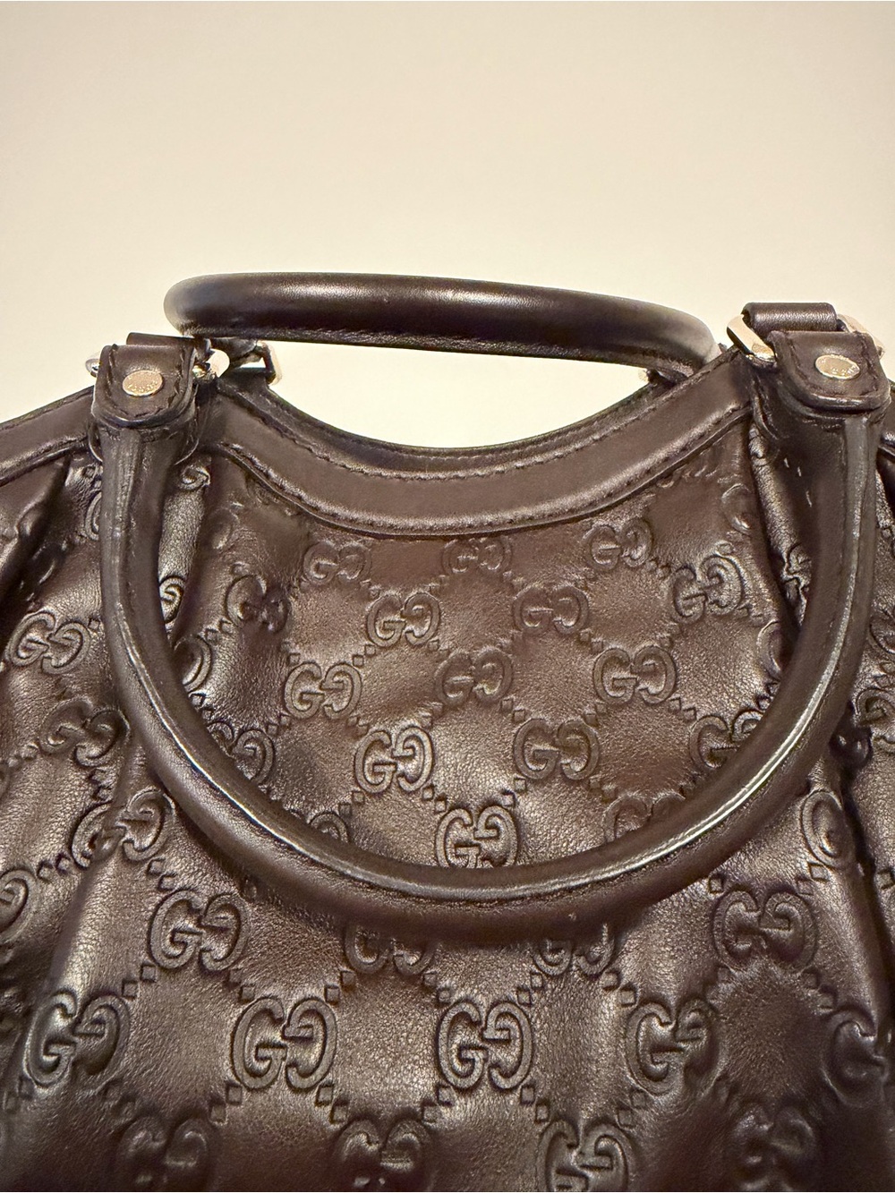 Gucci Brown GG Embossed Leather Shoulder Bag - Picture 9 of 16